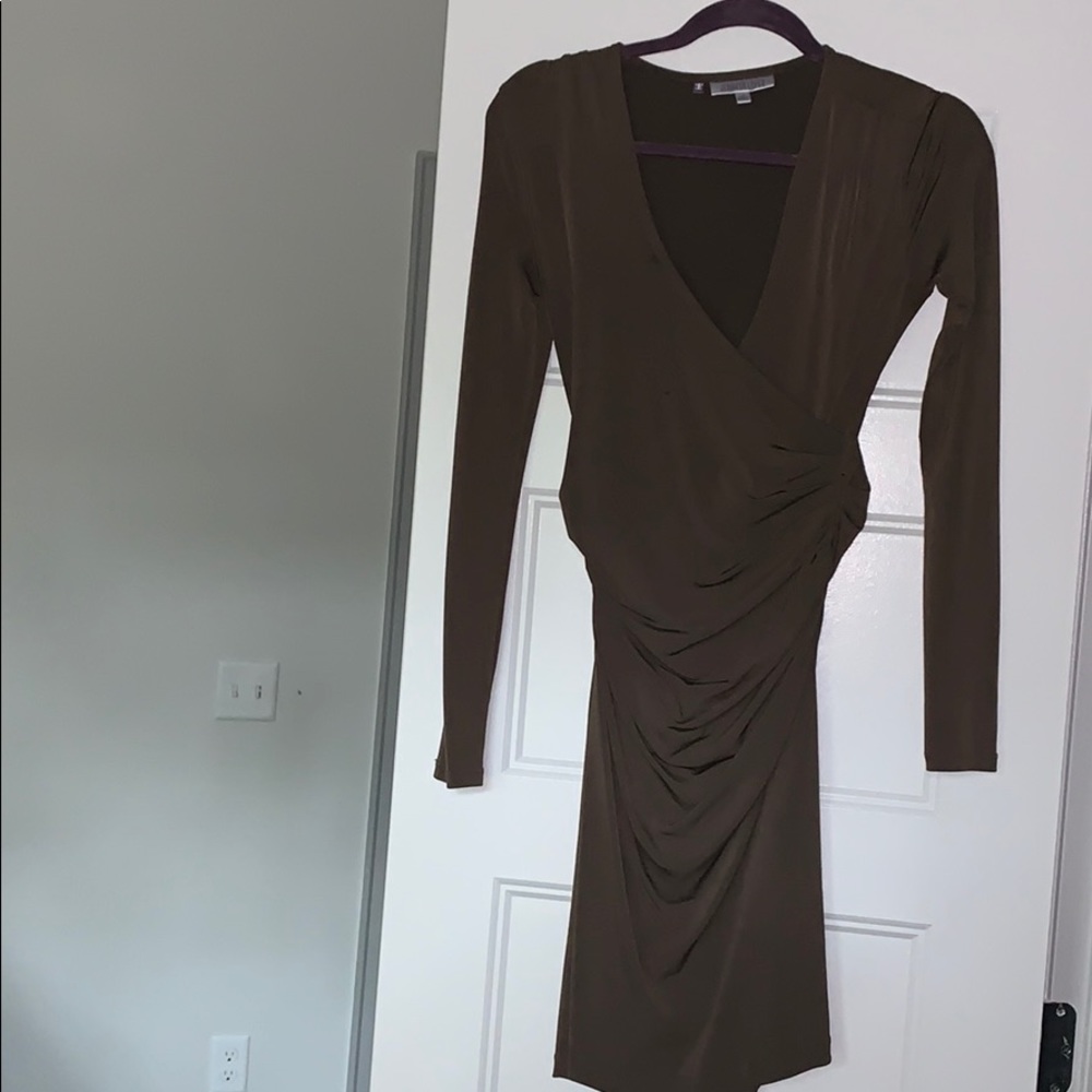 Long sleeve Jennifer Lopez brown dress